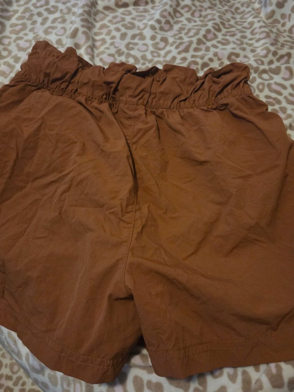Shorts - Picture 2 of 3